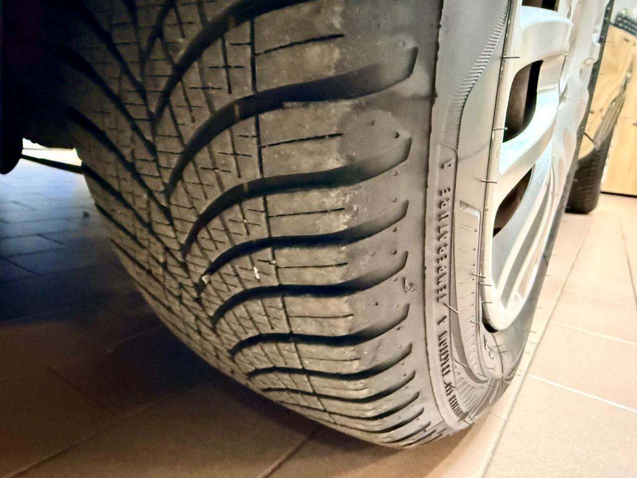 Fiat Punto Evo 1.2 benz 69cv Neopatentati E6