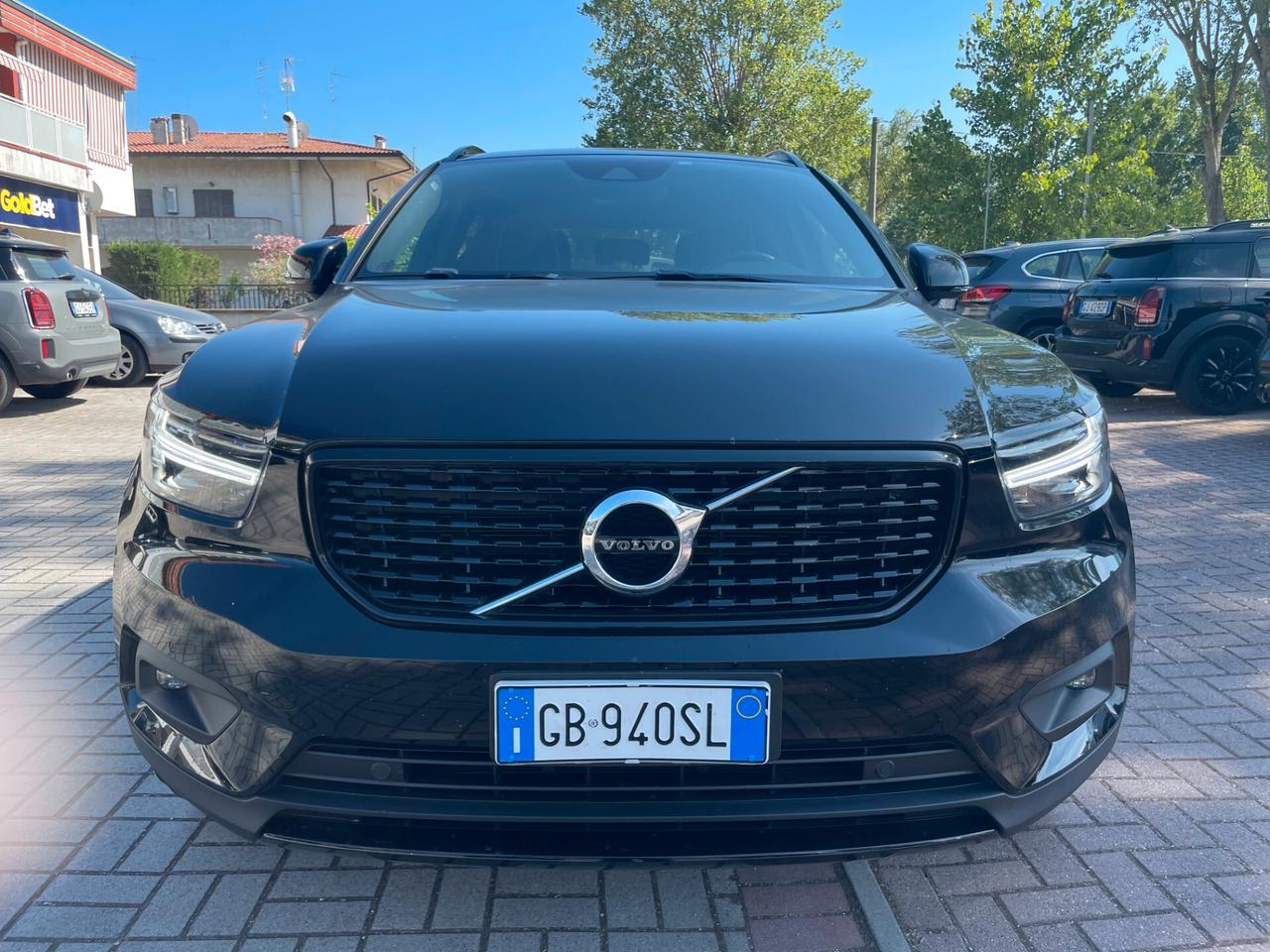 Volvo XC40 D3 R-design