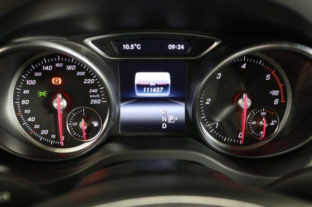 MERCEDES-BENZ GLA 200 d Automatic 4Matic Sport