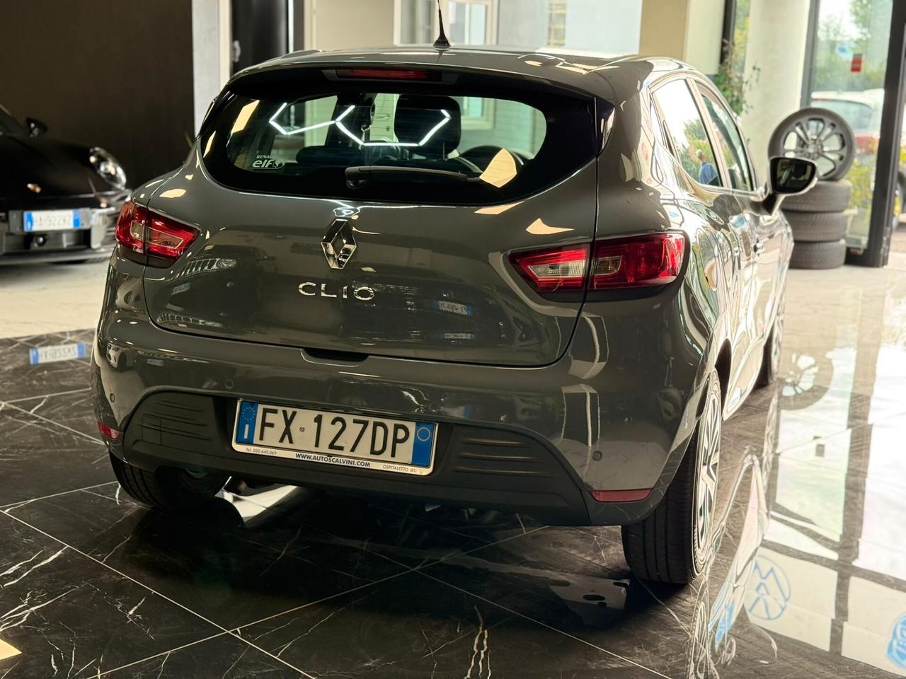 Renault Clio dCi 8V 90 CV 5 porte Moschino Intens