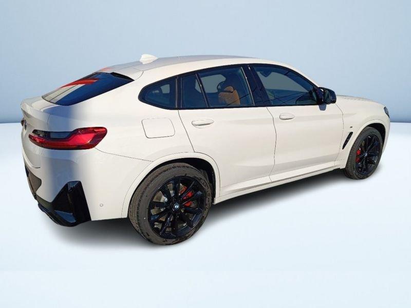BMW X4 M40i