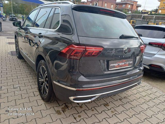 VOLKSWAGEN Tiguan 2.0 TDI 150 CV SCR DSG Elegance