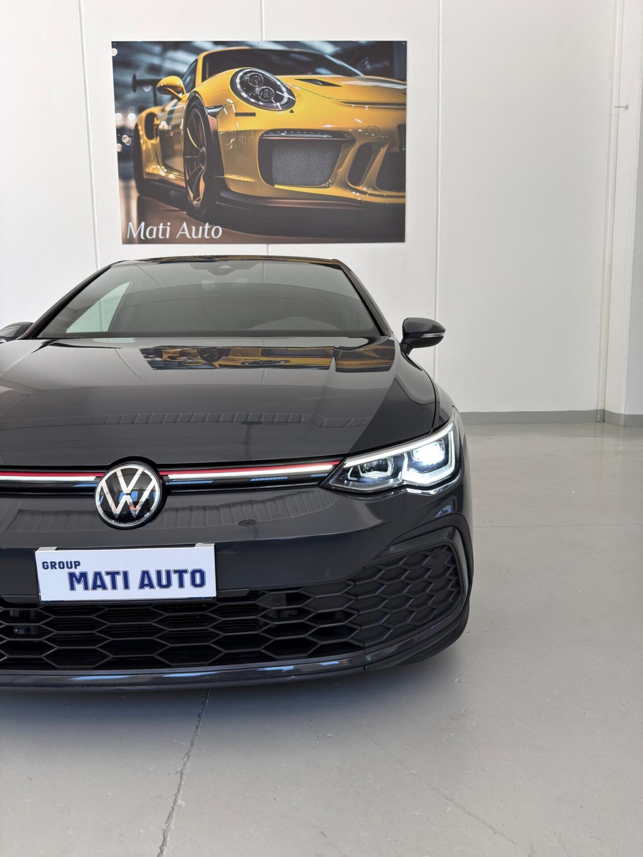 Volkswagen Golf GTI 2.0 TSI DSG 245cv