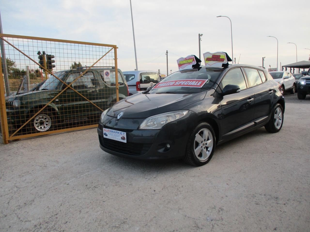 Renault Megane 1.5 dCi 110CV MOLTO BELLA
