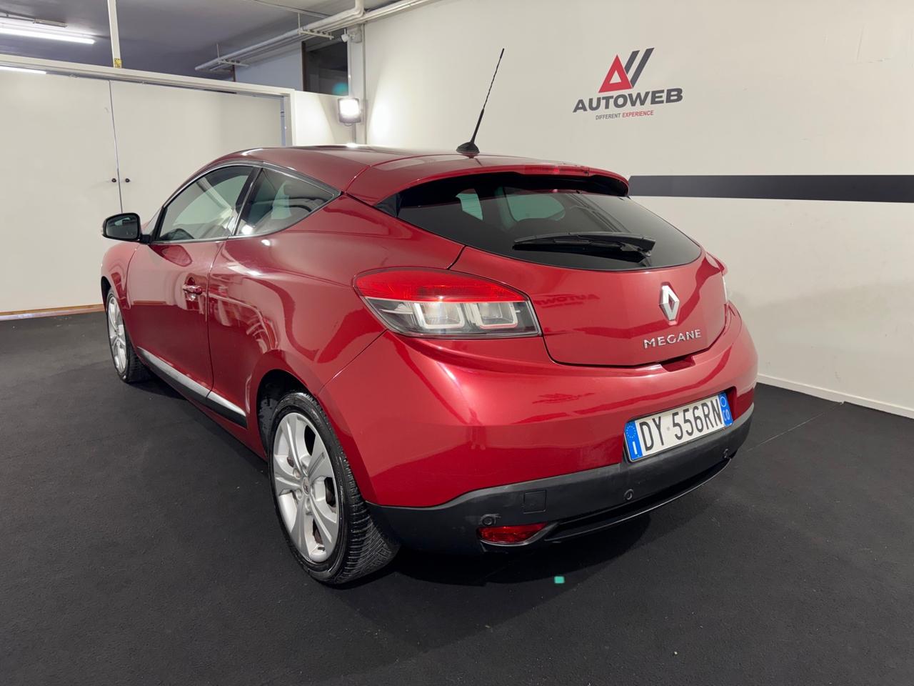 Renault Megane Coupé 1.6 Dynamique NAVI - SENSORI - CRUISE - FARI E TERGI AUTOMATICI