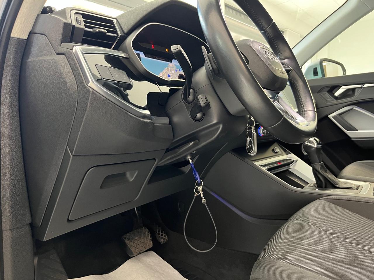 Audi Q3 35 TDI S tronic Business Advanced