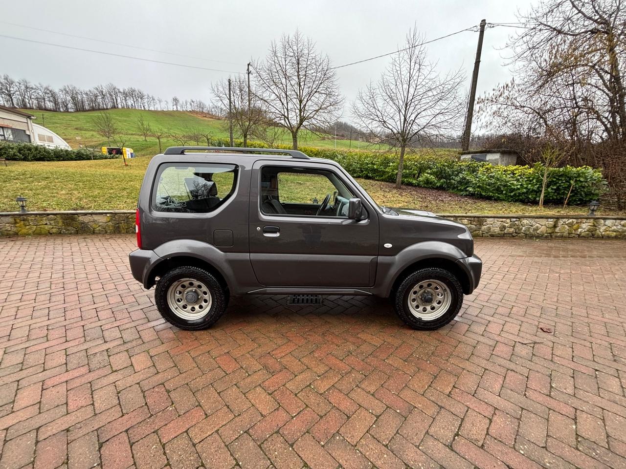 Suzuki Jimny SUZUKI JIMNY 1.3 BENZINA 4X4 4X4r