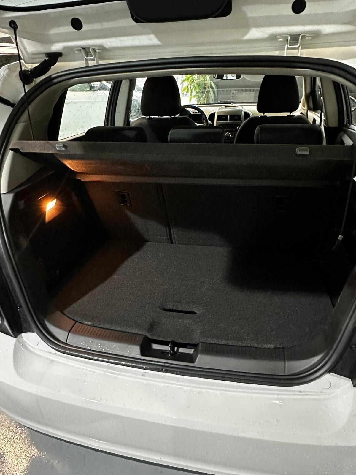 Chevrolet Aveo LTZ 5P