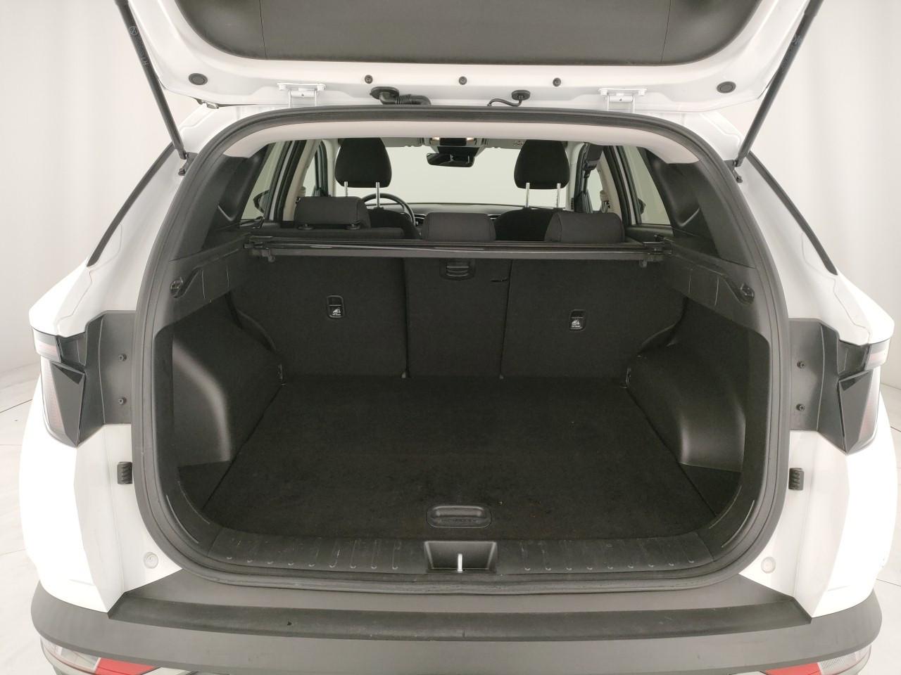 HYUNDAI Tucson 1.6 crdi Xline 2wd