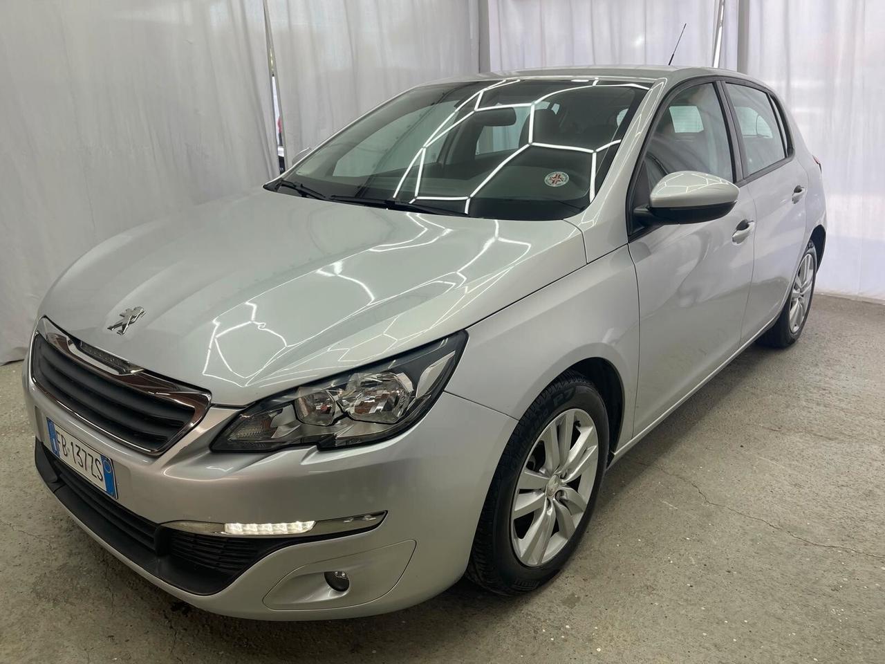Peugeot 308 BlueHDi 120 S&S EAT6 Business