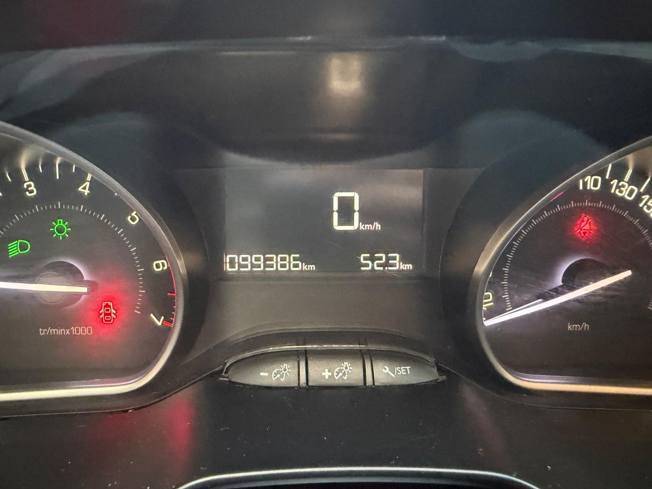 Peugeot 208 PureTech 82 5 porte Allure