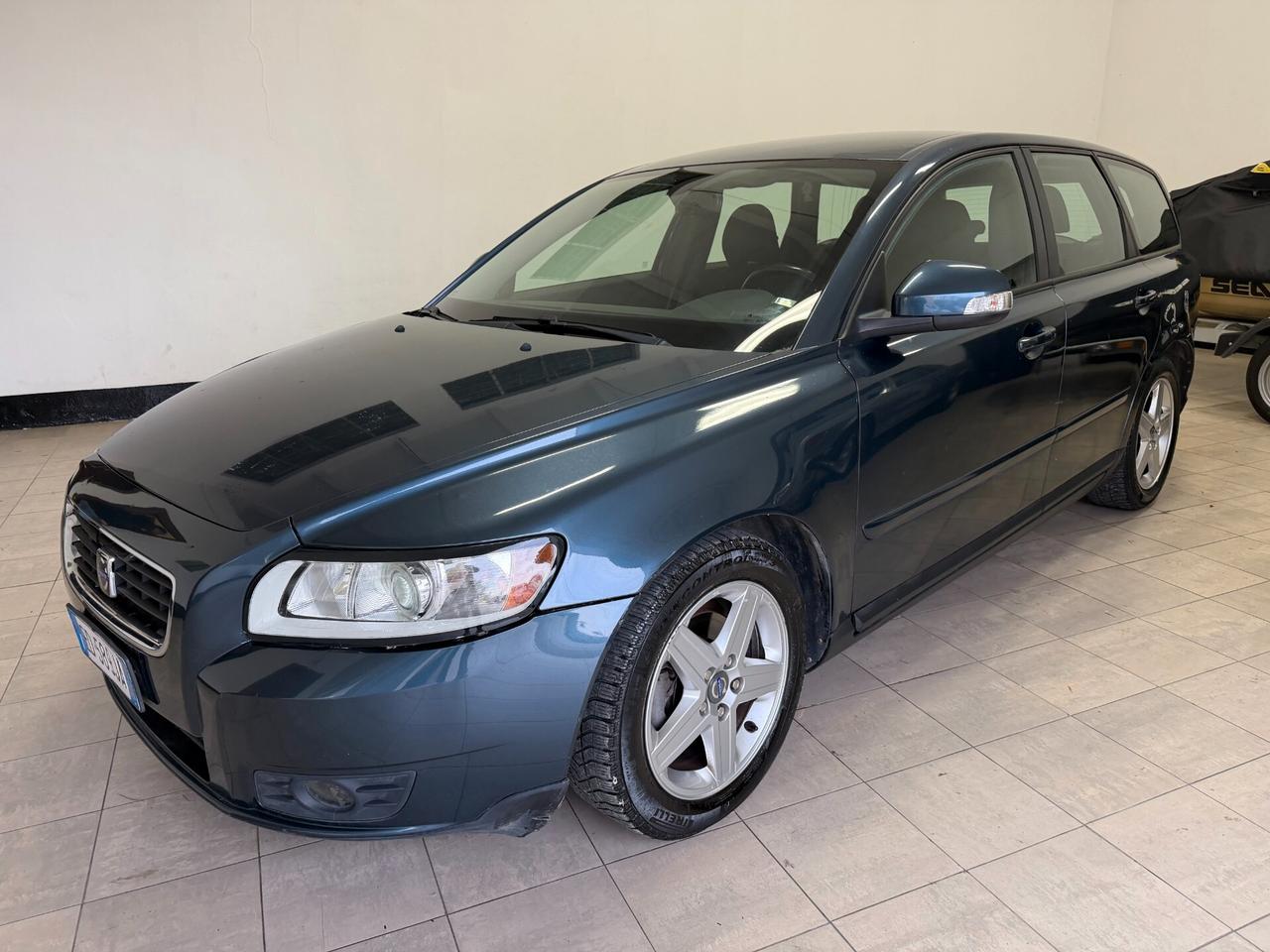 Volvo V50 D2 POLAR 2010 1.6D OK NEOPATENTATI