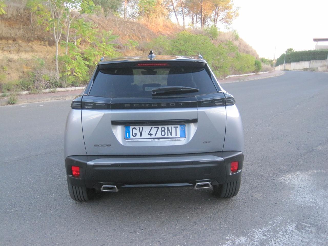 Peugeot 2008 PureTech 130 S&S EAT8 GT