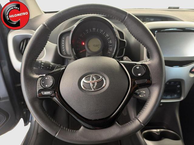 TOYOTA Aygo 1.0 VVT-i 69 CV 5 porte x-business automatica