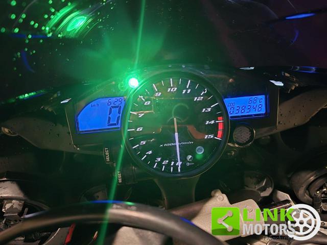 YAMAHA YZF R1 175cv