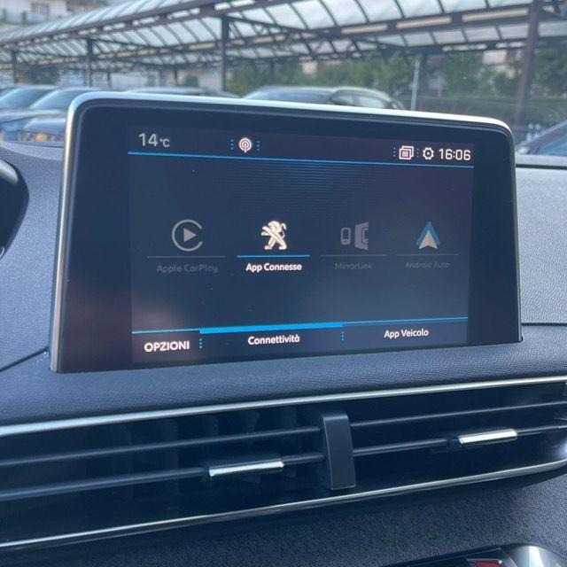 PEUGEOT - 3008 - BlueHDi 130 EAT8 S&S Allure