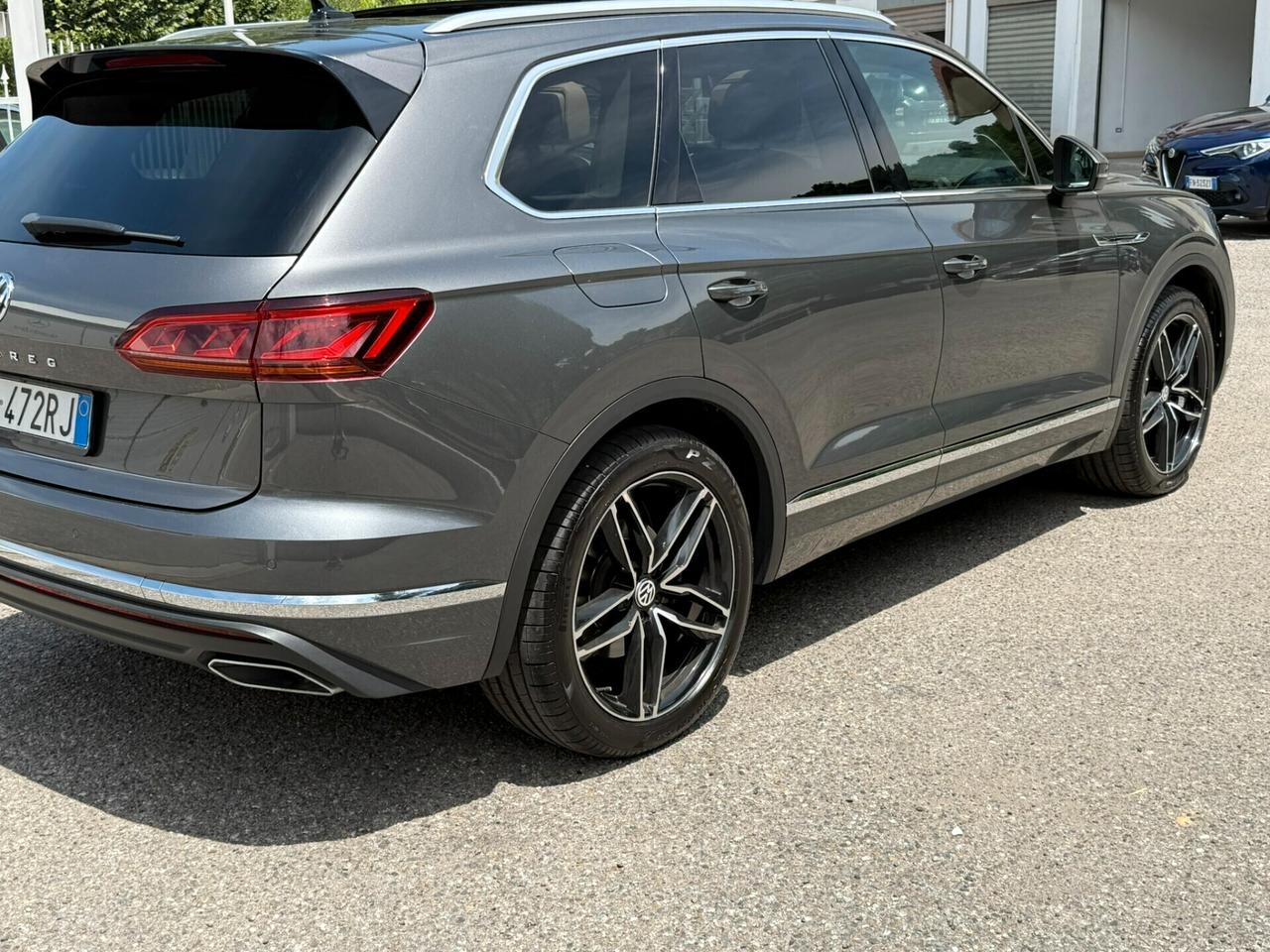 Volkswagen Touareg 3.0 V6 TDI SCR Advanced Tetto
