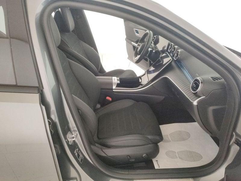 Mercedes-Benz Classe C C 220 d mhev AMG Line Advanced 197cv auto