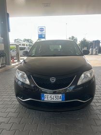 Lancia Ypsilon 1.2 69 CV 5p GPL Ecochic Gold