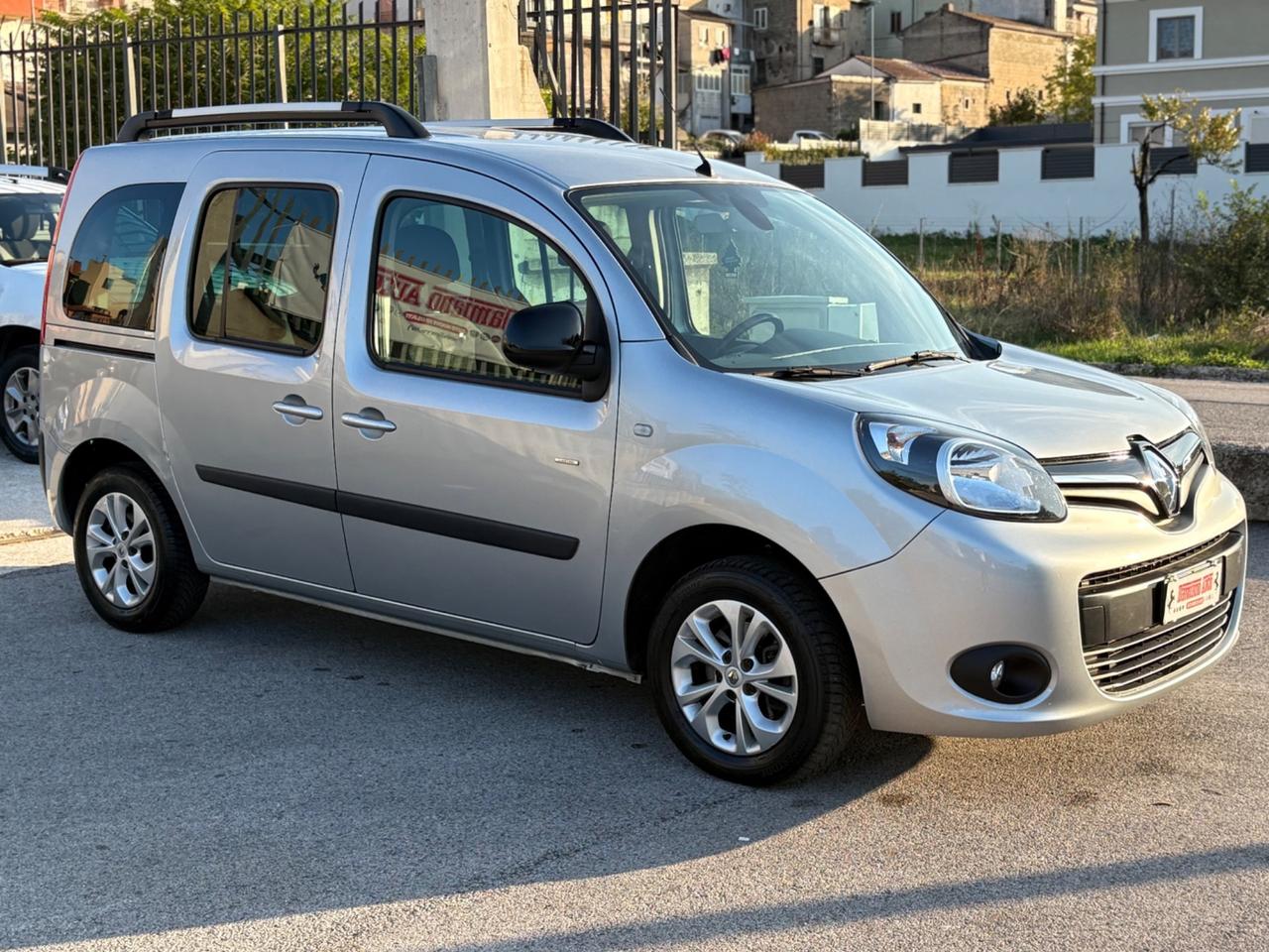 Renault Kangoo Blue dCi 115CV Limited2