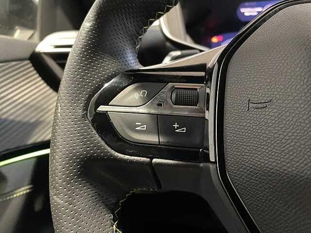 Peugeot 2008 1.5BlueHDi 130CV EAT8 GT Line - NEOPATENTATI