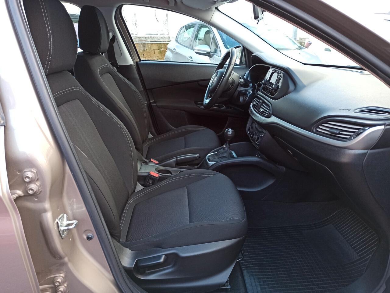 Fiat Tipo 1.4 95 cv 6m Benzina 5 Porte Lounge