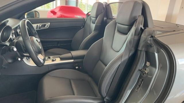 Mercedes-benz SLC 200 Premium