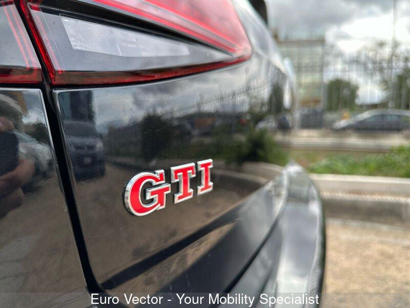 Volkswagen Golf GTI Performance 2.0 245 CV TSI DSG 5p. BMT