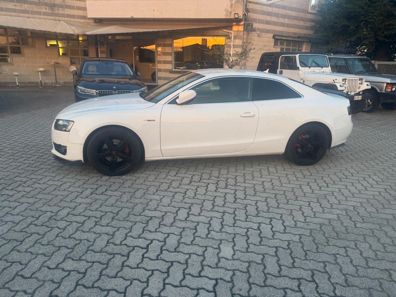 Audi A5 2.0 TFSI 180 CV Ambition