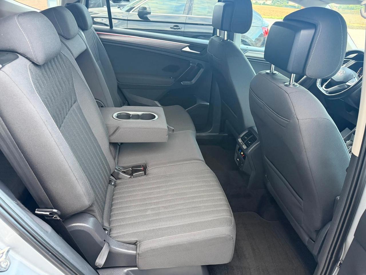 Volkswagen Tiguan Allspace 2.0 TDI SCR DSG 4MOTION Life 7 posti
