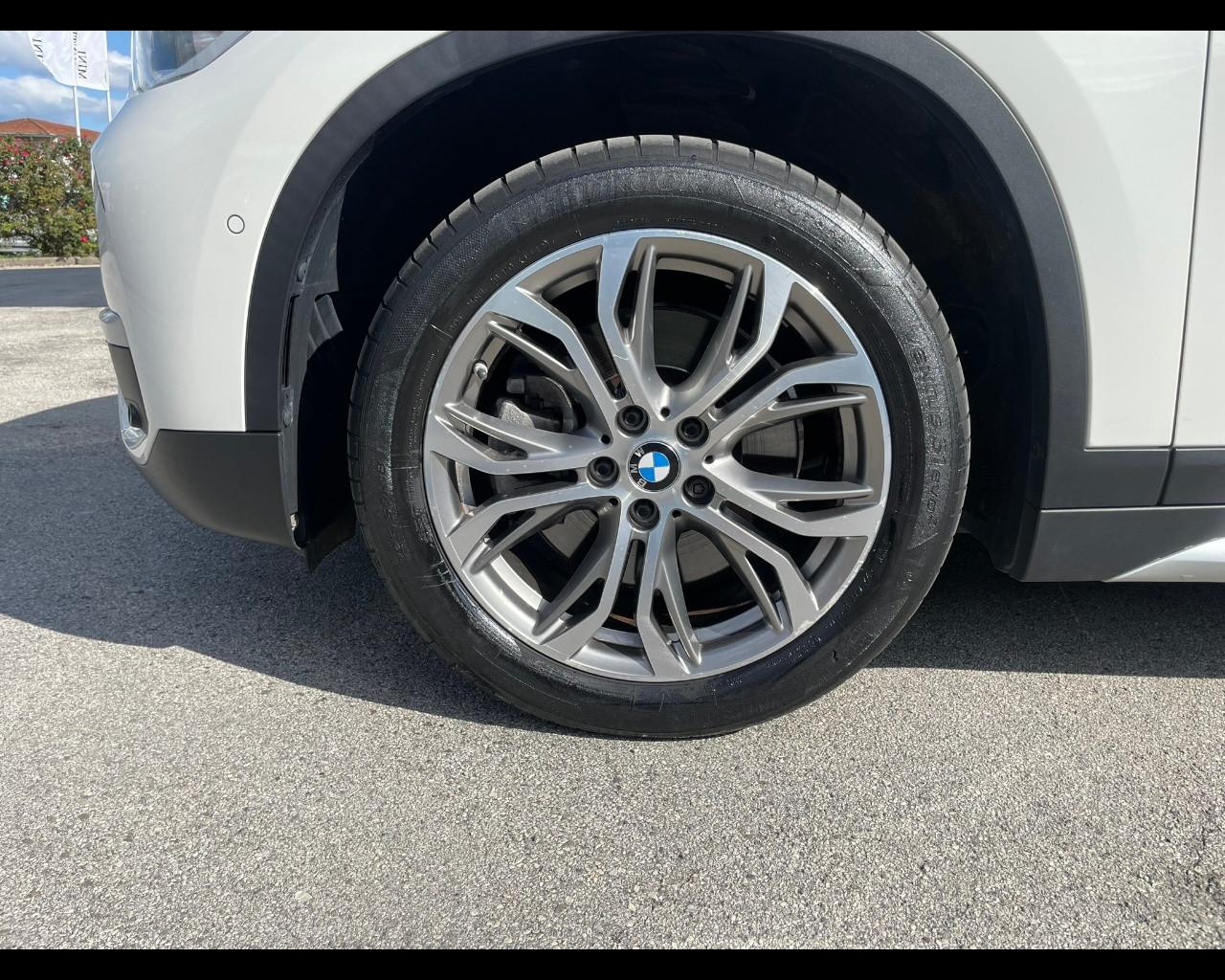 BMW X1 (F48) - X1 xDrive20d xLine