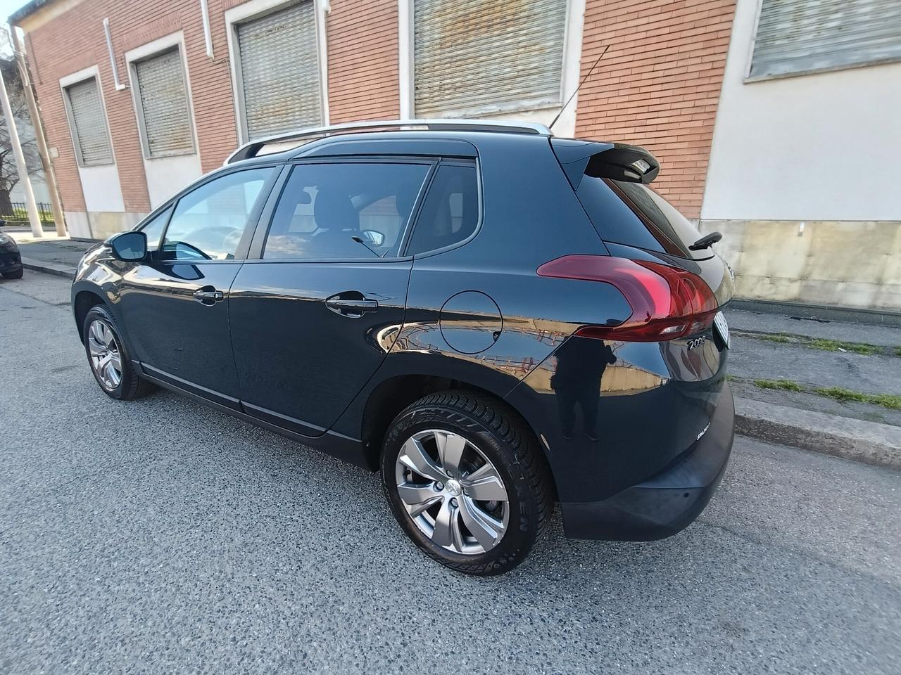 Peugeot 2008 Puretech active