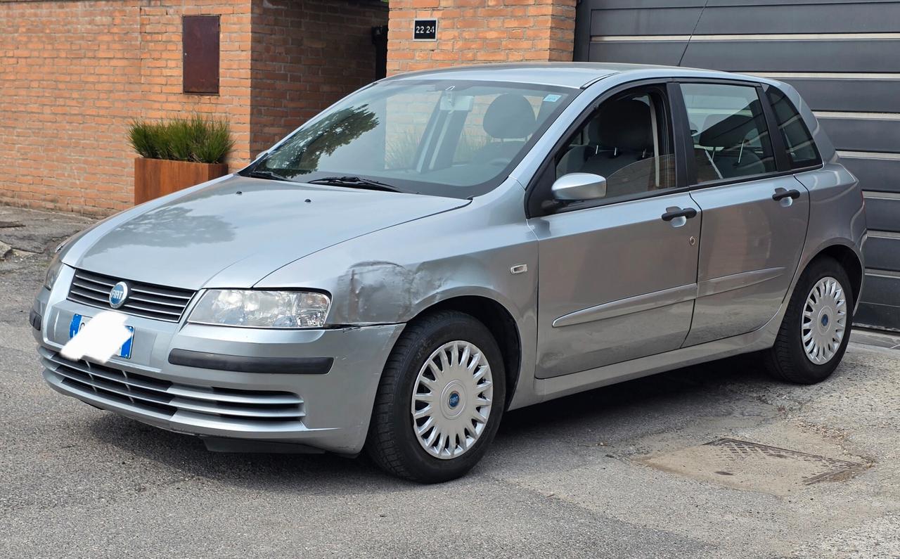 Fiat Stilo Dynamic 1.6 benzină neopatentati