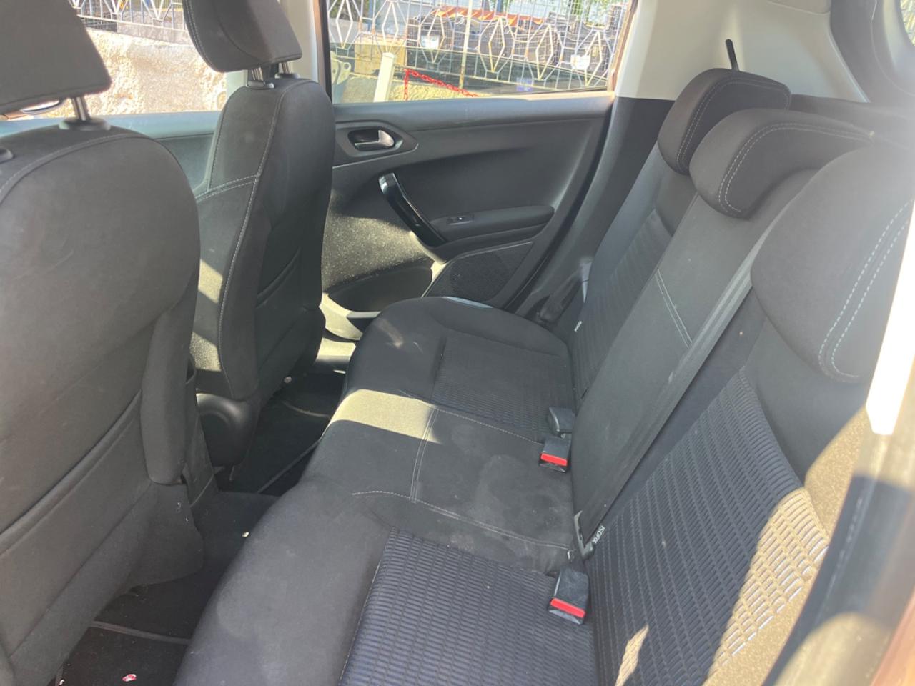 Peugeot 208 1.4 VTi 95 CV 5p. GPL Allure