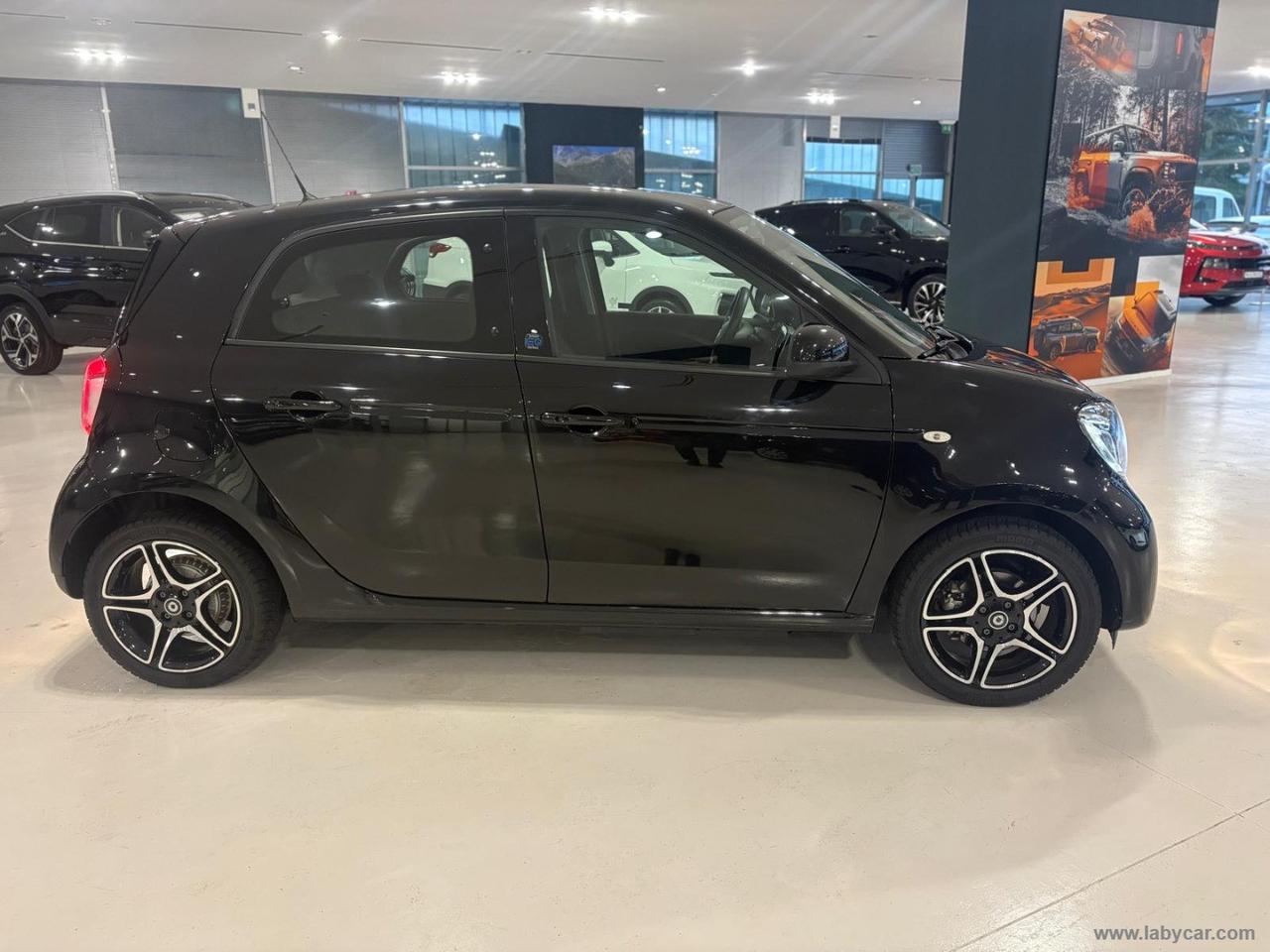 SMART forfour EQ Pulse