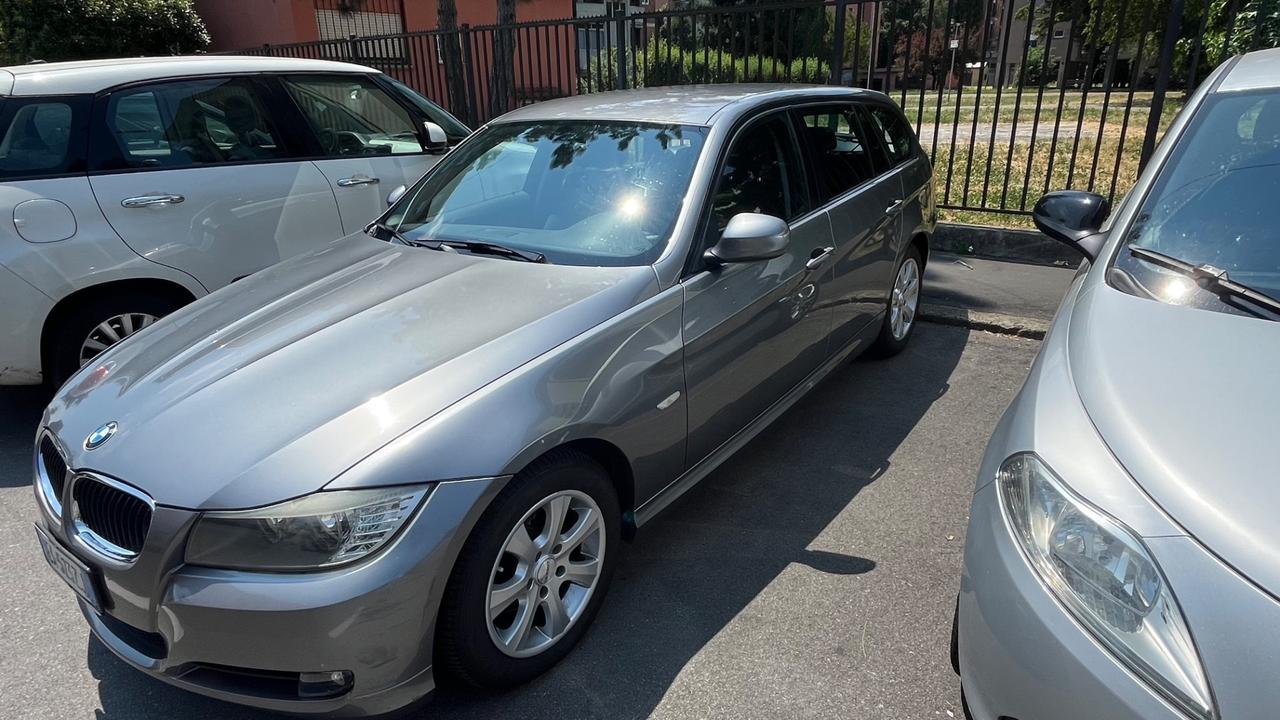 Bmw 318 318i cat Touring Attiva