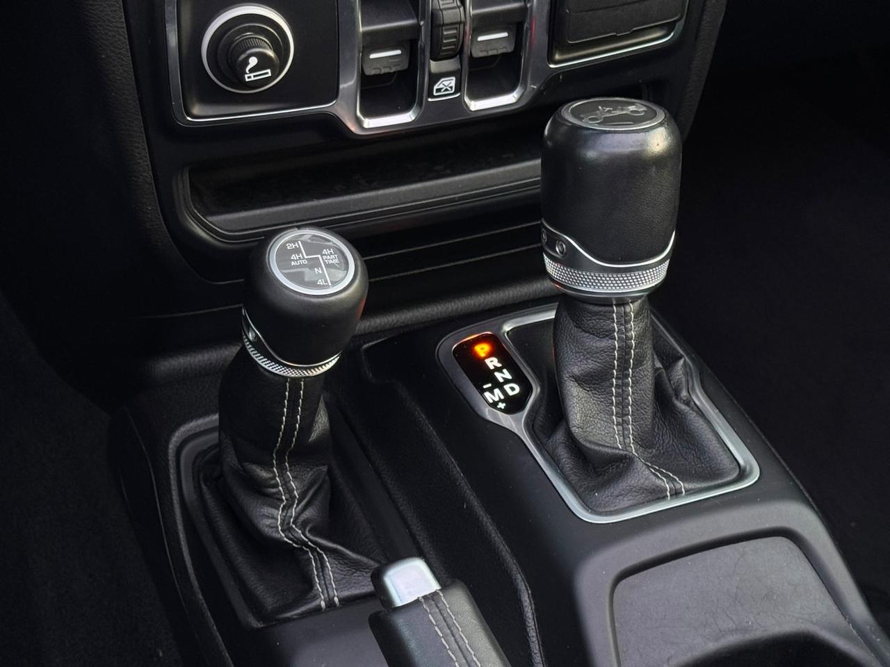 Jeep Wrangler Unlimited 2.2 Mjt II Sahara