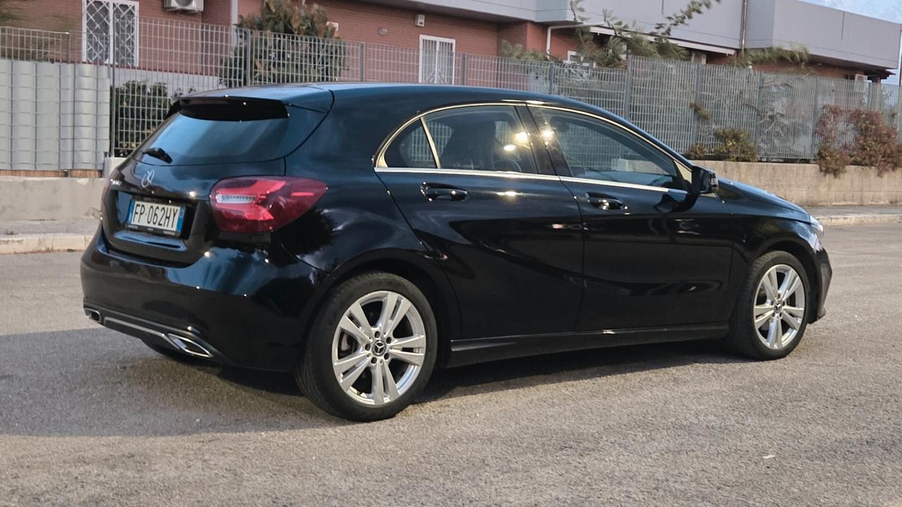 Mercedes-benz A 180 d Premium