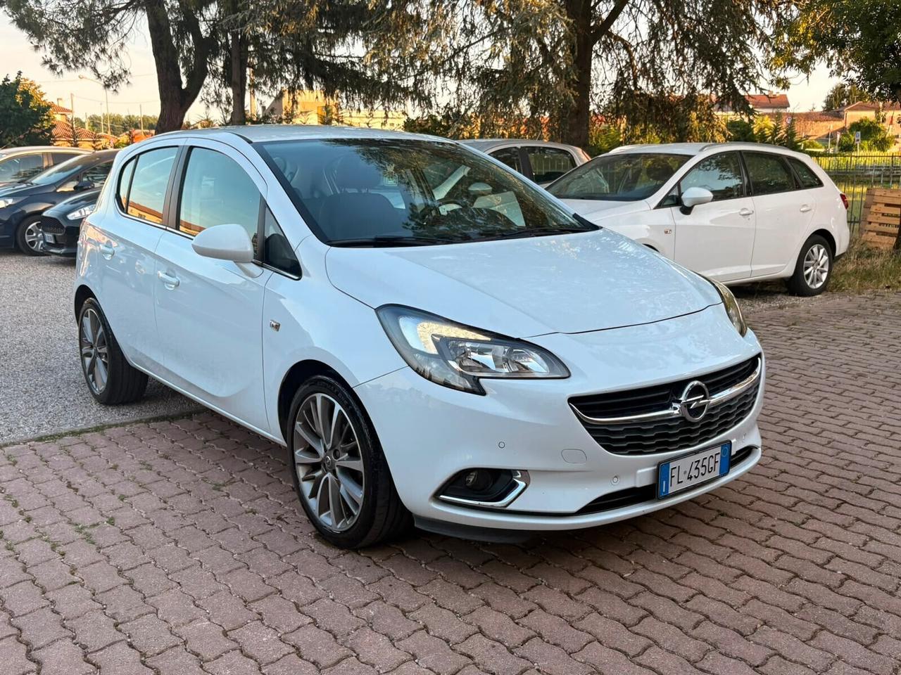 Opel Corsa 1.4 90CV GPL Tech 5 porte Innovation