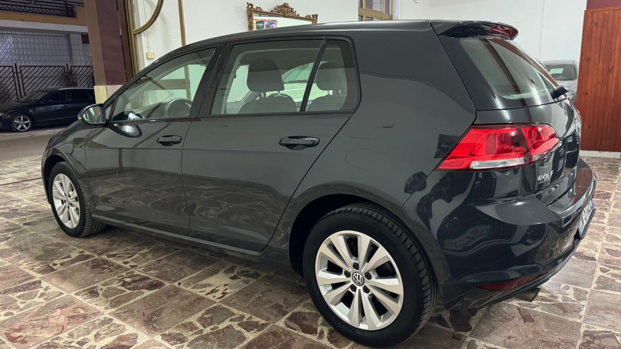 Volkswagen Golf 1.6 TDI 110 CV Highline BlueMotion Technology