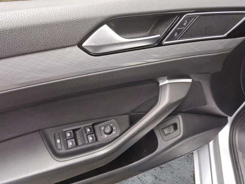 VOLKSWAGEN Passat 8ª serie Passat Variant 2.0 ...