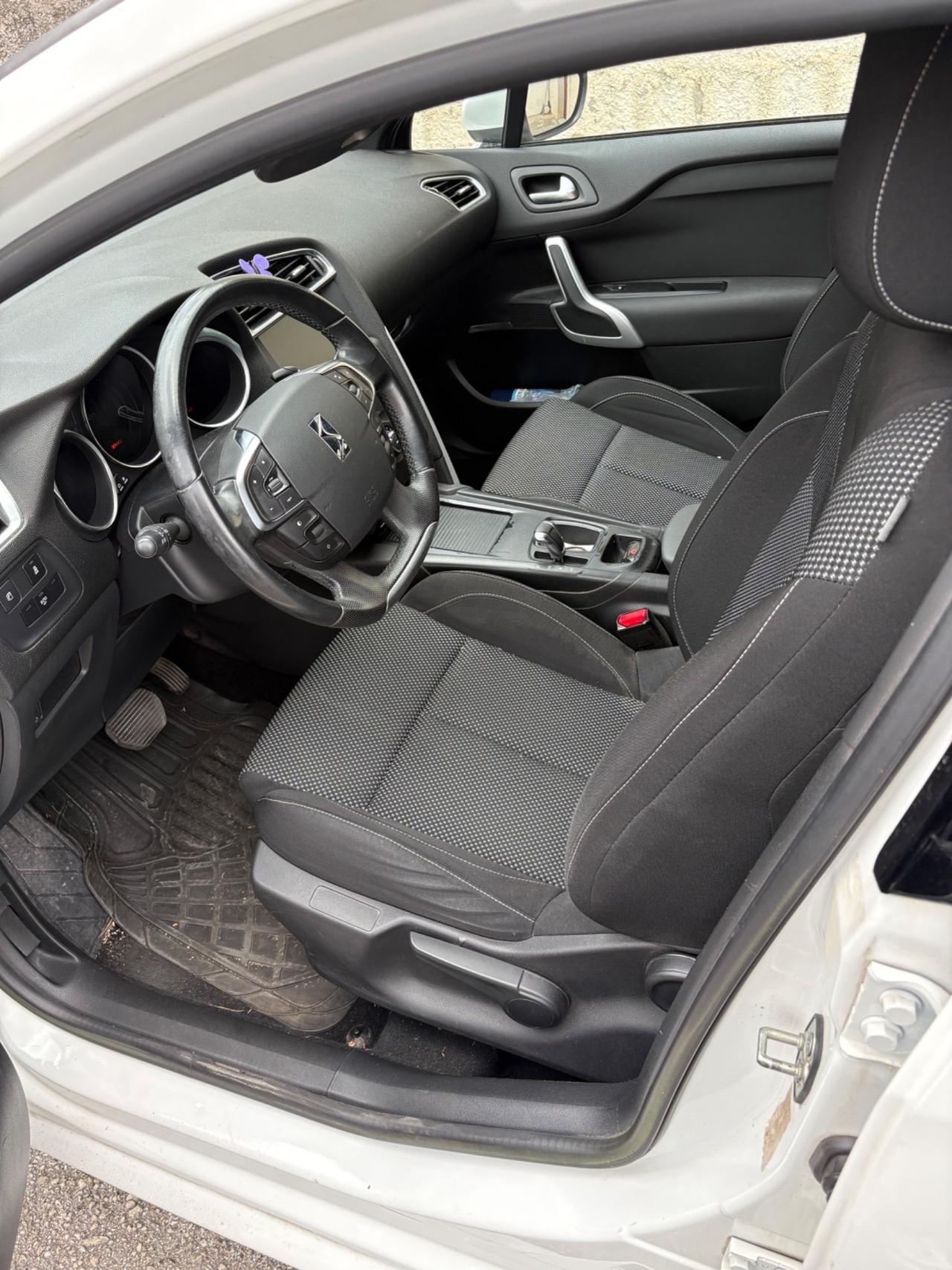 Ds DS4 4 1.6 e-HDi 115 Business