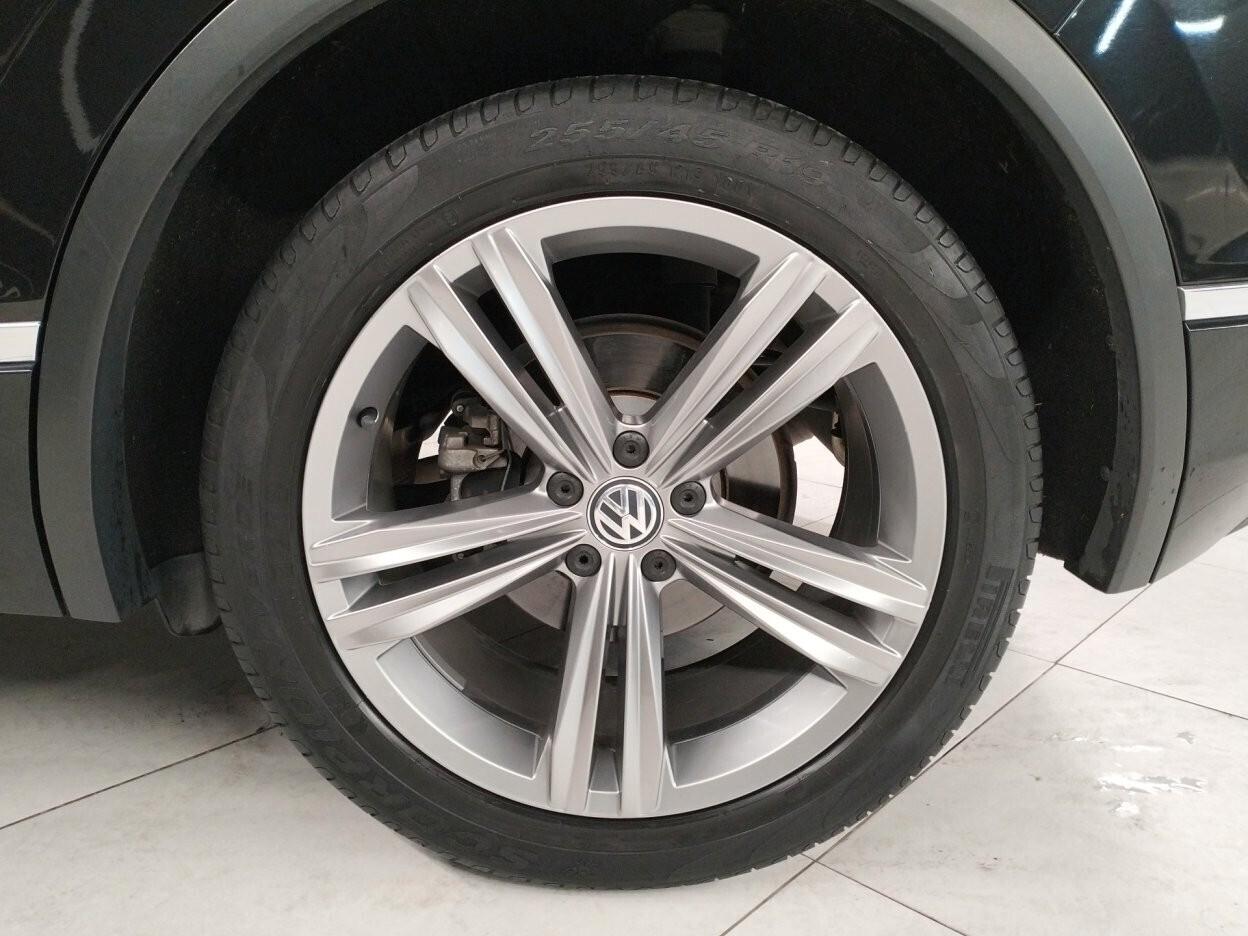 Volkswagen Tiguan 1.6 tdi Sport R-line 115cv