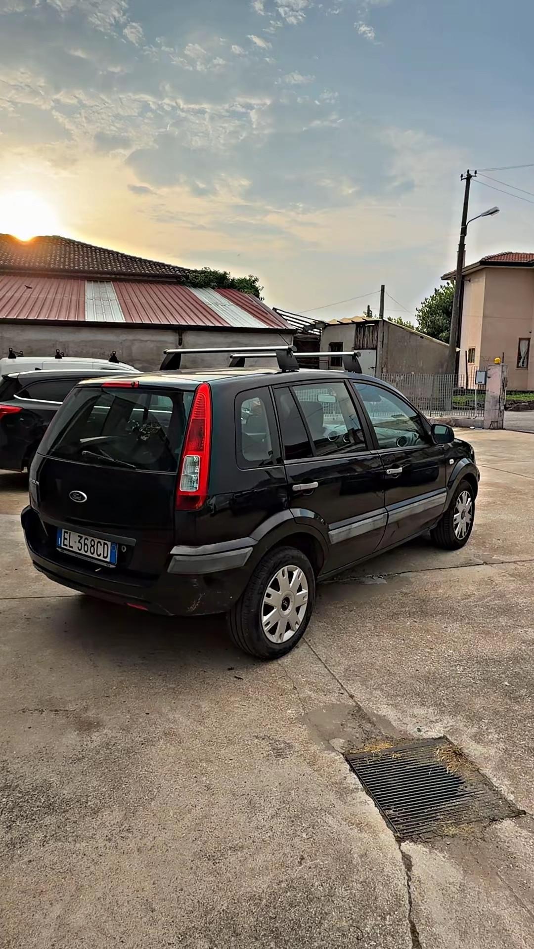 Ford Fusion UAV 1.4 16V 5p.