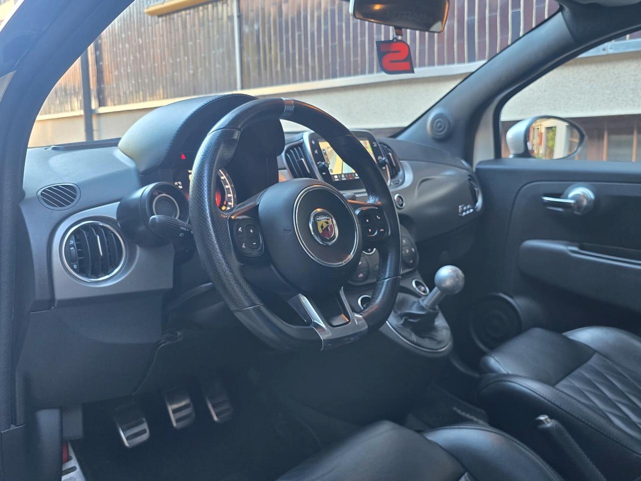 Abarth 595 F595 1.4 Turbo T-Jet 165 CV
