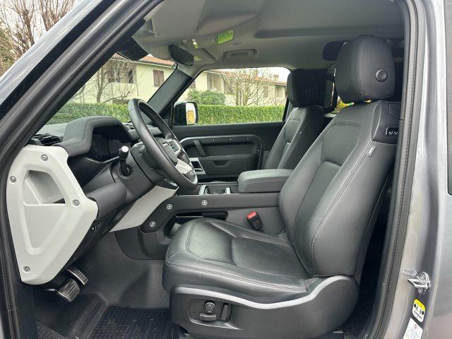 LAND ROVER Defender 90 3.0D I6 200 CV AWD Auto S BLACK PACK