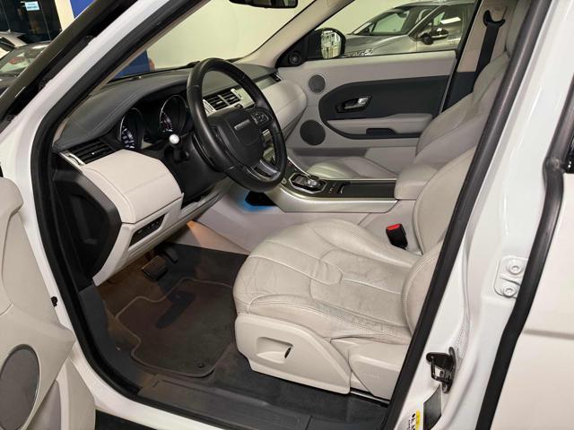 LAND ROVER Range Rover Evoque 2.2 TD4 5p. Pure