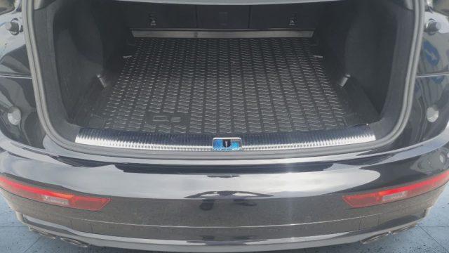 AUDI SQ5 TDI quattro tiptronic