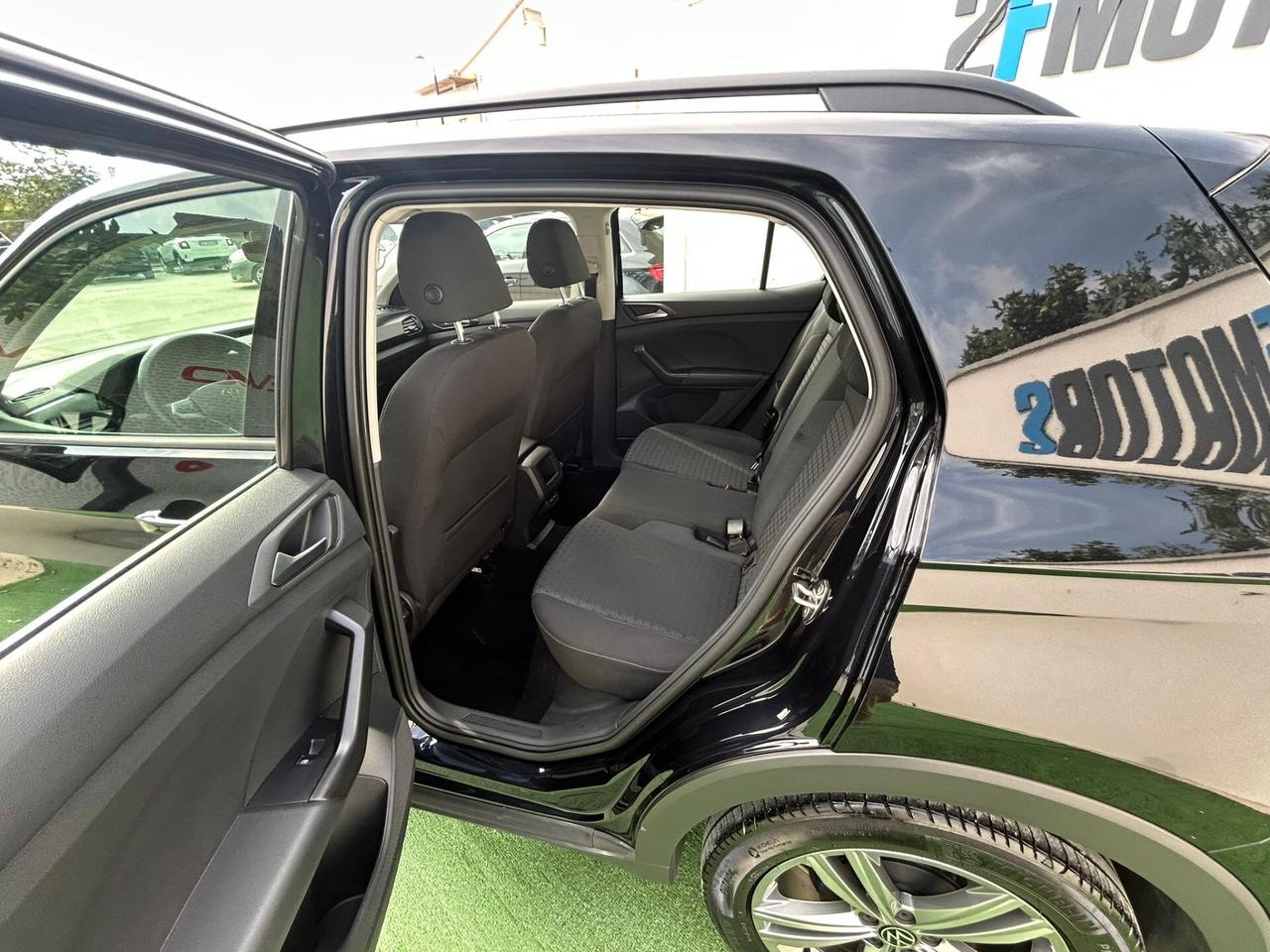 Volkswagen T-Cross 1.0 TSI Sport