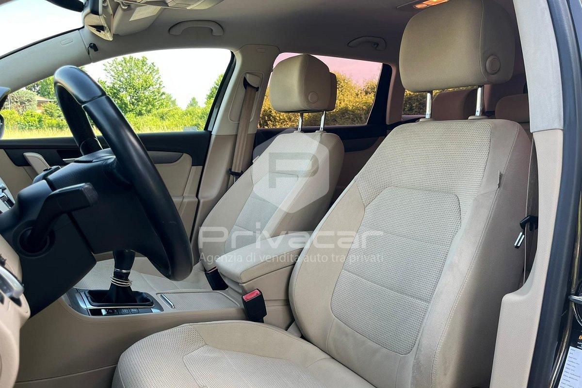 VOLKSWAGEN Passat 2.0 TDI Comfortline BlueM. Tech.